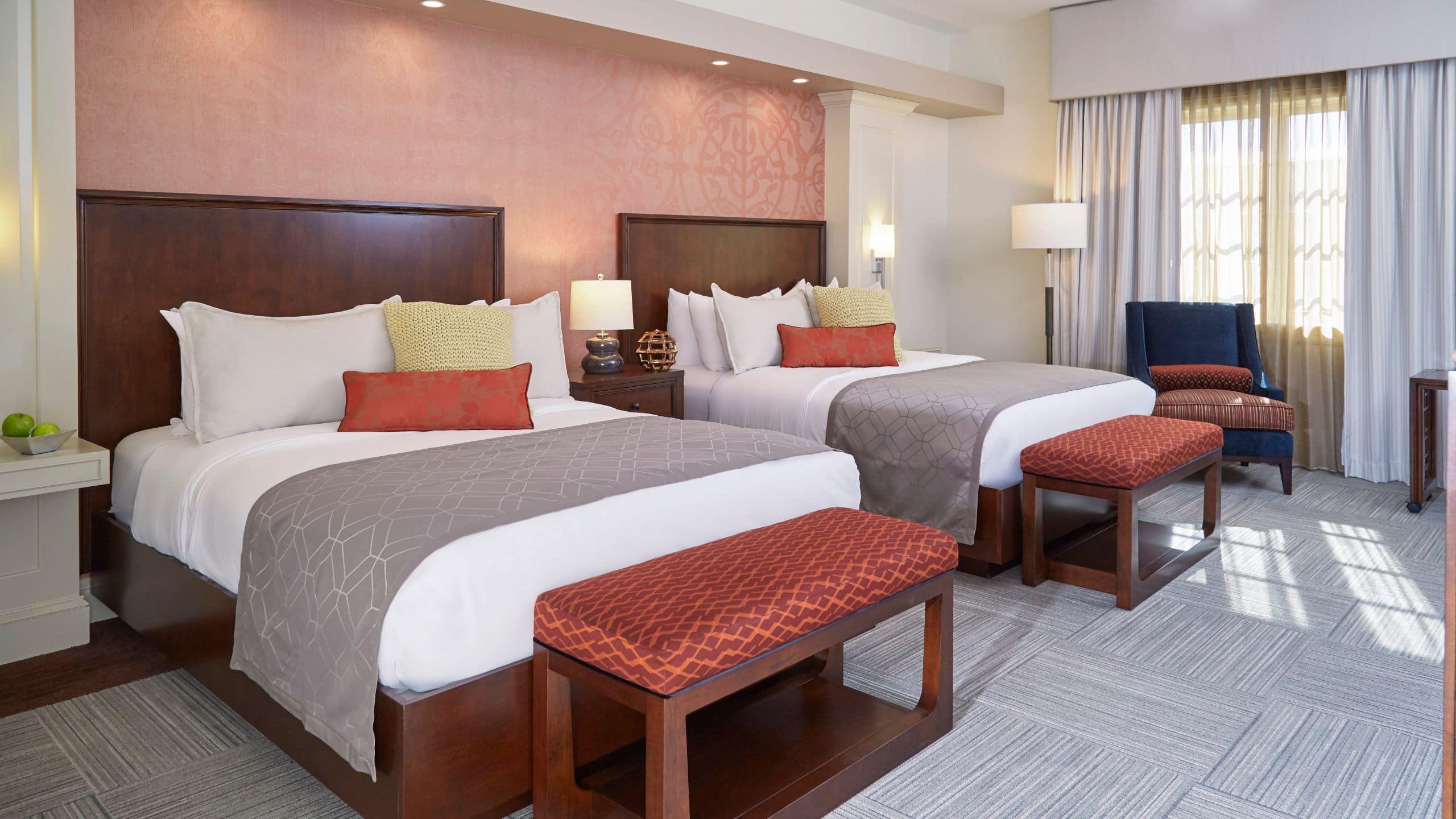 Rizzo Center, A Destination By Hyatt Hotel แชเปิลฮิลล์ ภายนอก รูปภาพ